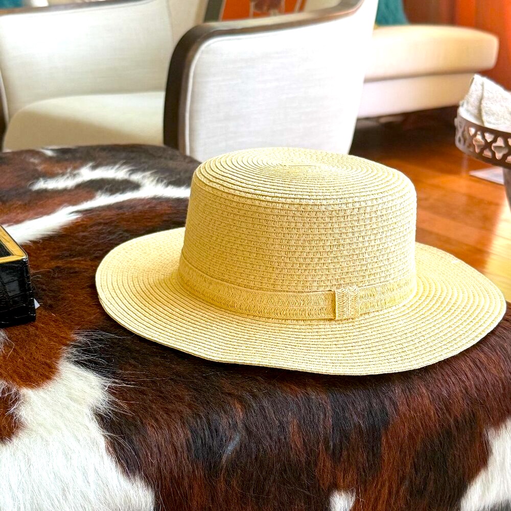 Perfect Straw Brim  Hat  Looks New